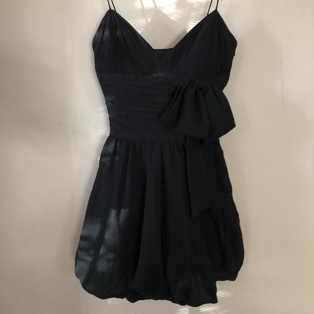 BEAUTIFUL😍 ELEONORA DRESS - Picture 2 of 12